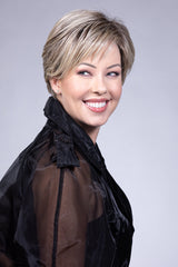 SPARKLING CHAMPAGNE BLONDE Rooted