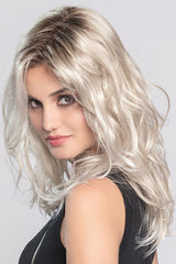 PLATIN BLONDE ROOTED