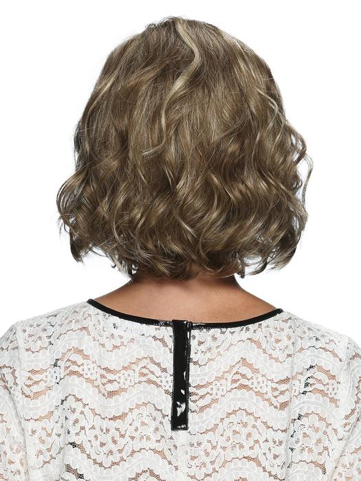 RH1226 Light Brown With Fine Golden Blonde Highlights