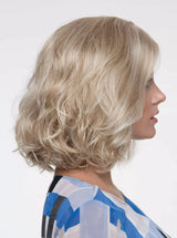 LIGHT BLONDE