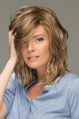 RH1226 Light Brown With Fine Golden Blonde Highlights