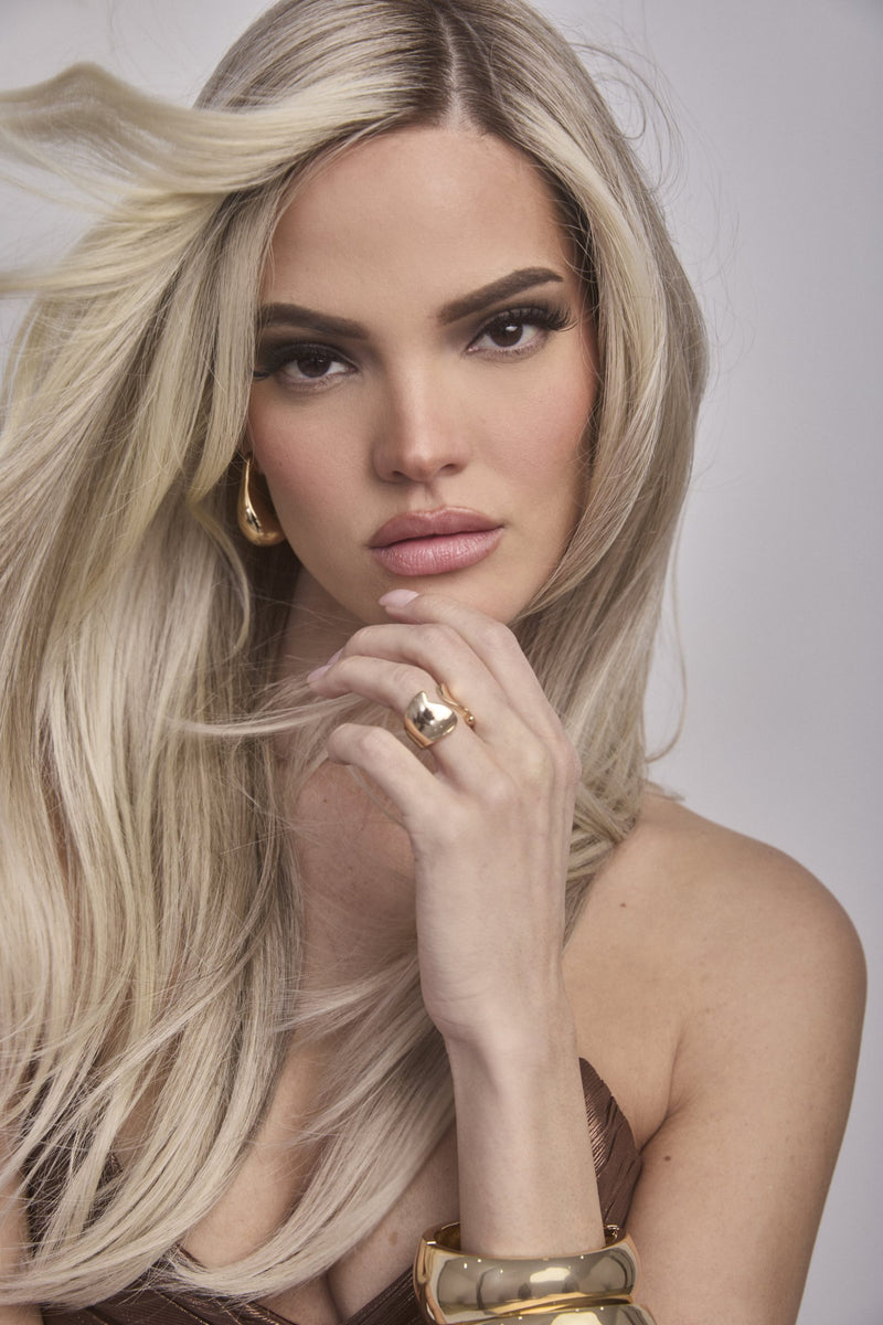 Billionaire Blond