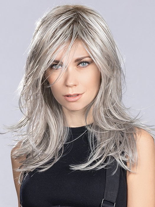 METALLIC BLONDE ROOTED