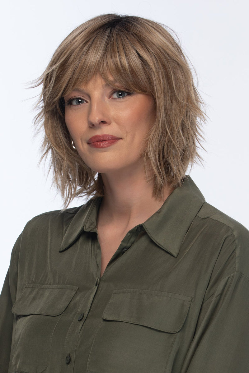 RH12/26RT4 light brown with chunky golden blonde highlights and dark brown roots