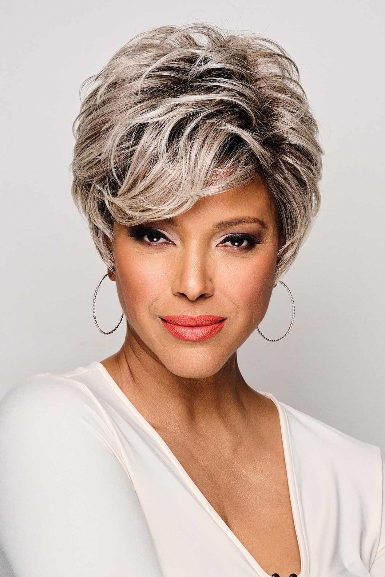 Simone by Kim Kimble Heat Synthetic Wig – Chiquel UK