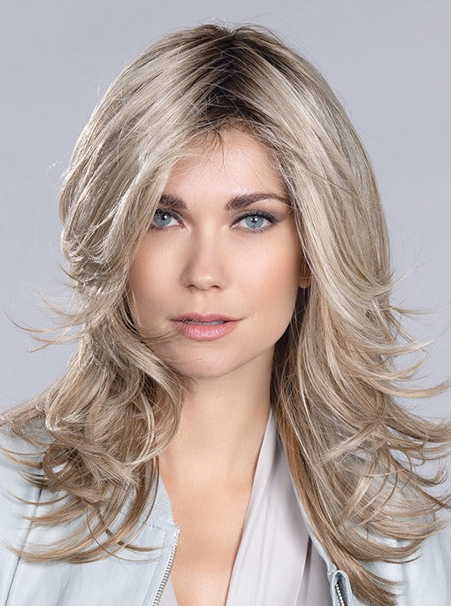 SANDY BLONDE ROOTED
