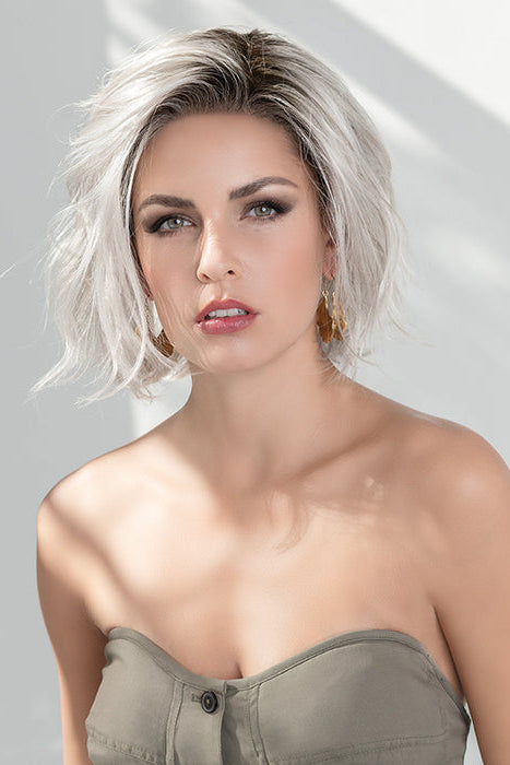 SILVER BLONDE ROOTED